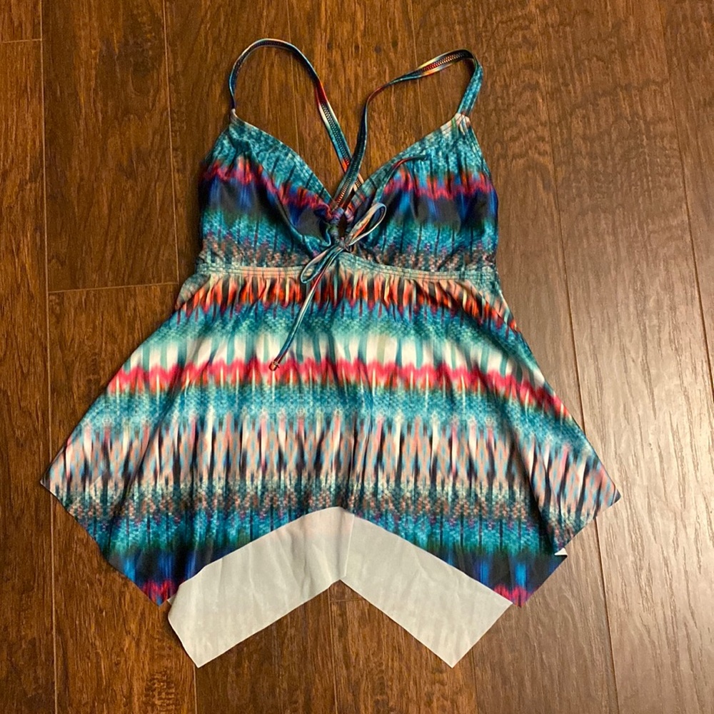 NWT Swimsuits for All Tropiculture Handkerchief Tankini Top